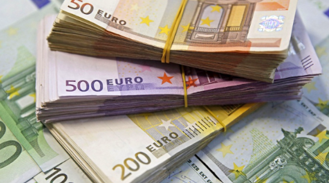 Euro vijon te fitoje pike ndaj Lekut: Kap nivelin me te larte qe nga muaji maj